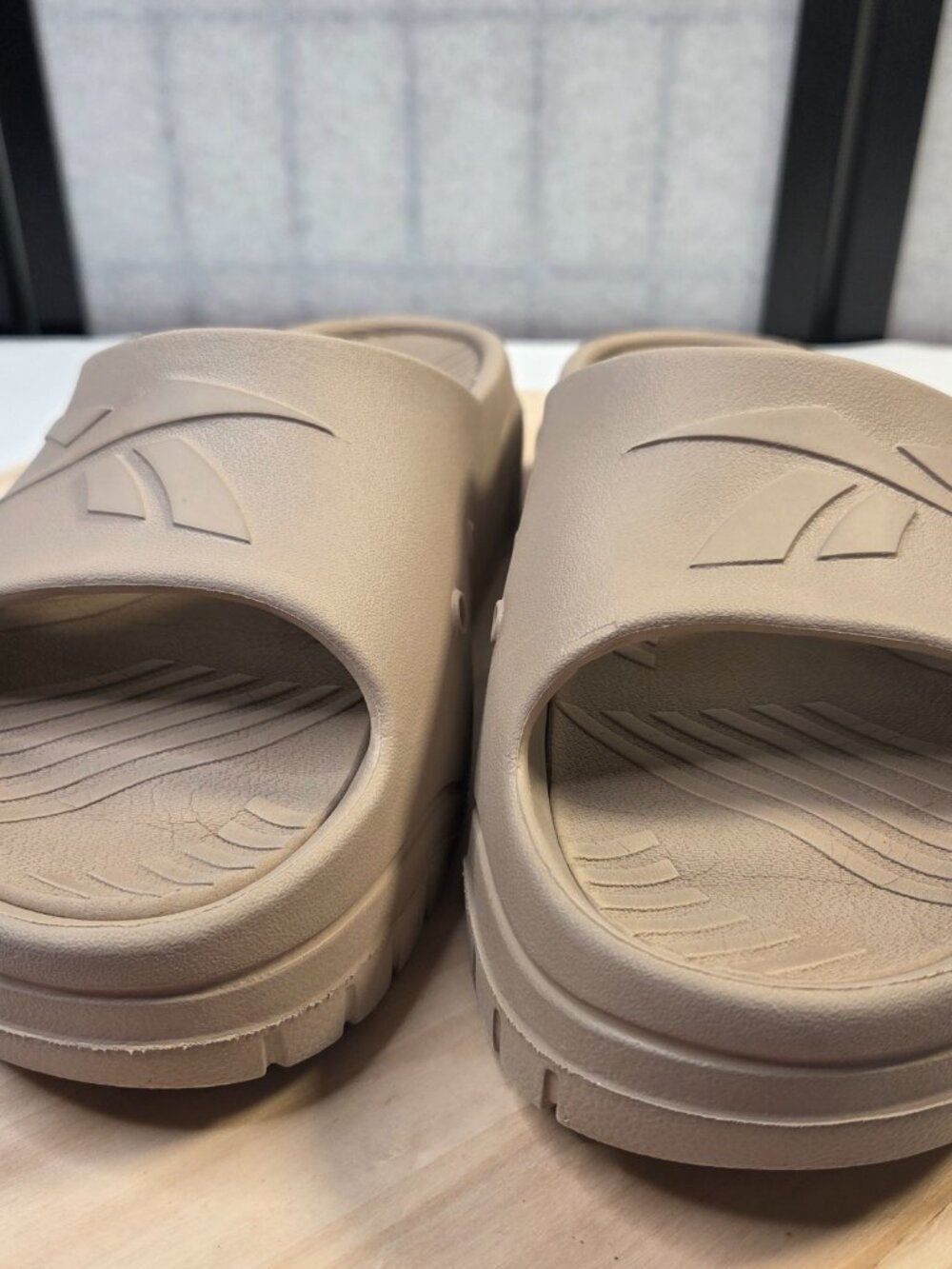 Reebok Sporty Tan Platform Slides Sandals Women US 10 - Picture 3 of 13